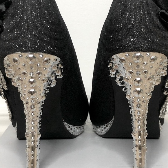 🦋KISS me again Heels - Picture 3 of 5